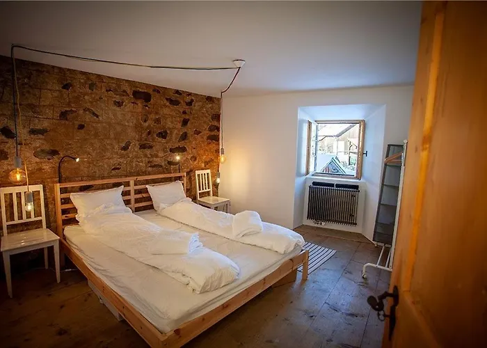 Tgesa Antgerna 1. Og *